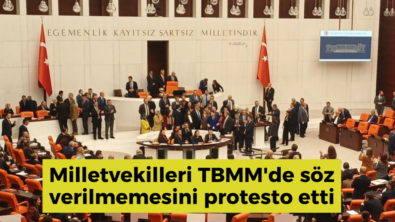 AK Partili milletvekilleri TBMM'de söz verilmemesini protesto etti