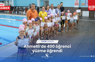 Ahmetli’de 400 öğrenci yüzme öğrendi