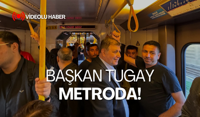 Başkan Tugay metroda! Görenler önce şaşırdı sonra fotoğraf çektirdi