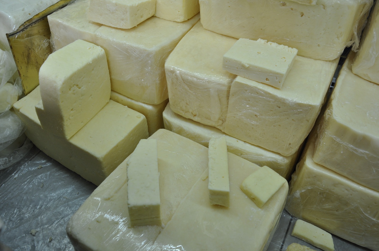 Peynir Zeytin Fiyatlari 24 Nisan Carsamba Pazari12 6